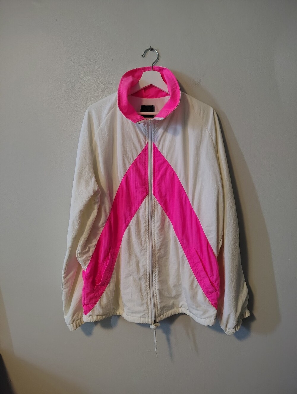 Vintage 80s 90s Canadian White and Pink Windbreaker With Thin Lining
